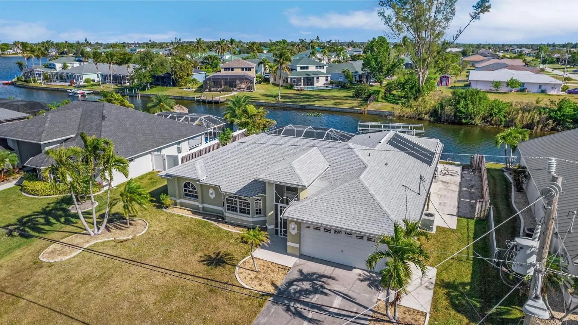 Charming Tranquility, Heated Pool, Boat Dock - Off The Hook Haven - Roelens *