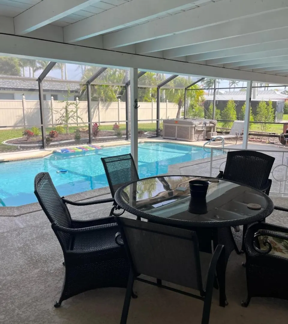 Holiday home Paradise - Canalfront Heated Pool *