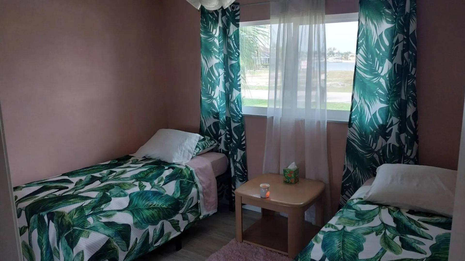 Paradise - Canalfront Heated Pool * Cape Coral