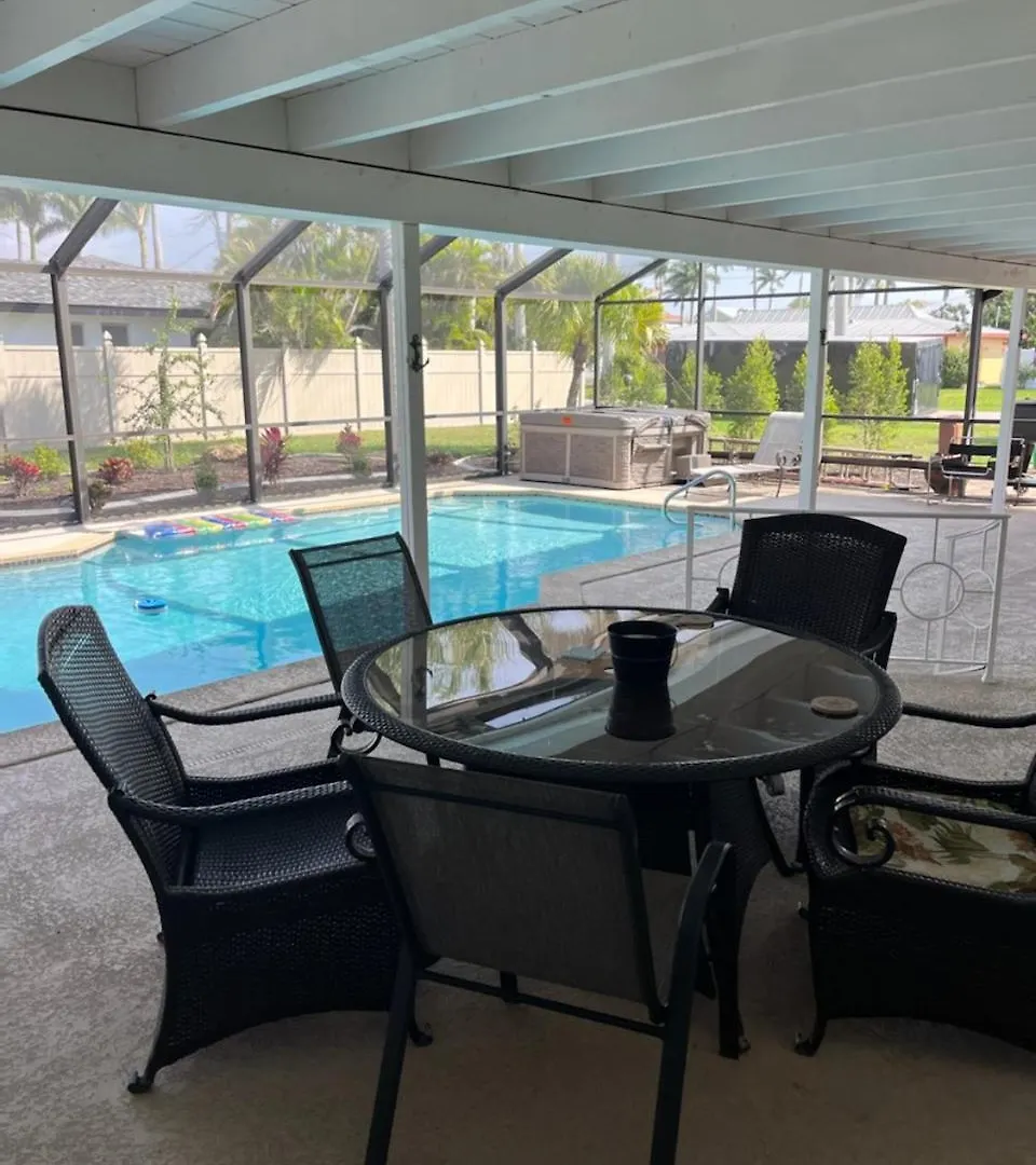 Paradise - Canalfront Heated Pool