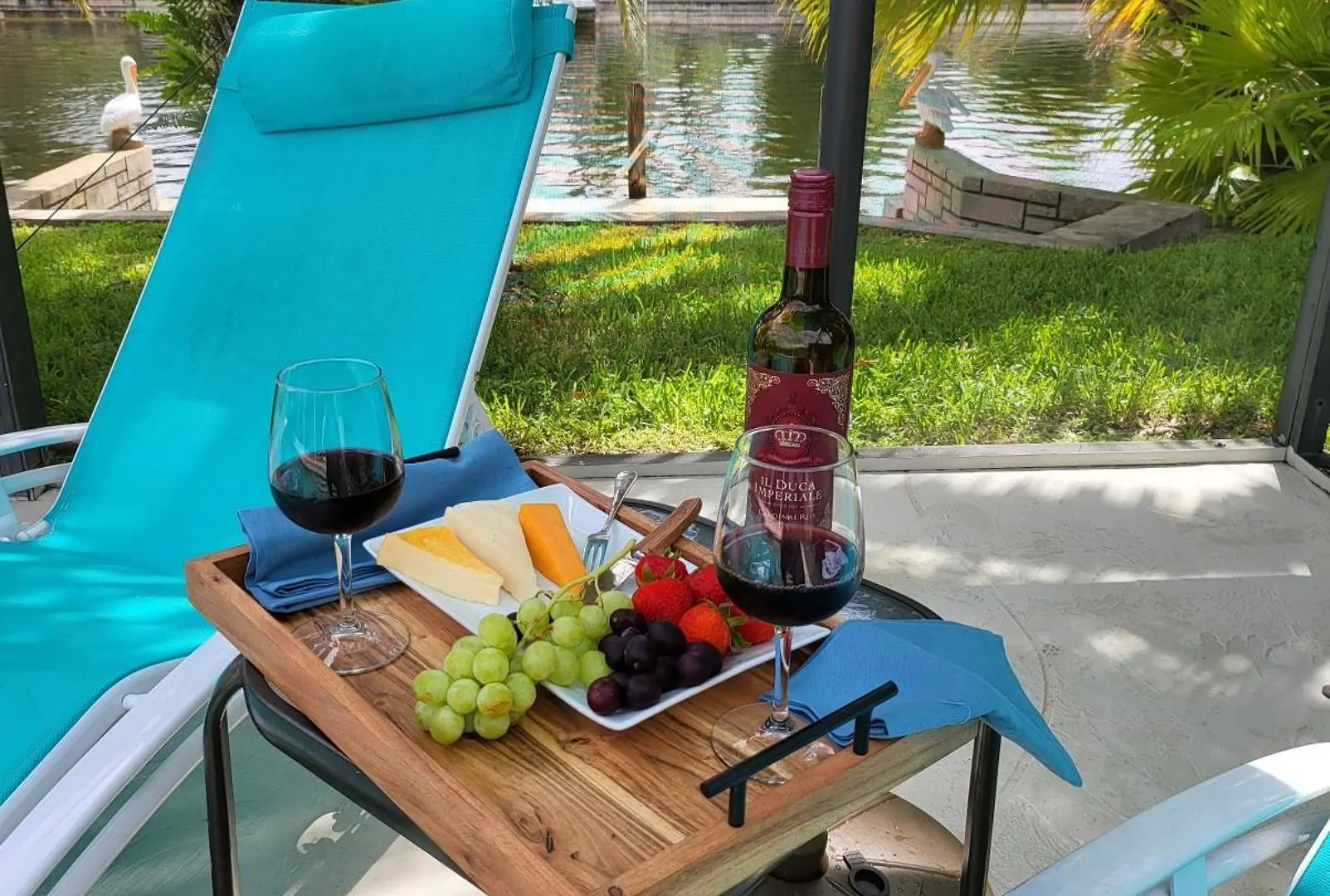 Cape Coral, Pool Home, On Fresh Water Canal, Fishing, Free Wi-fi & Game