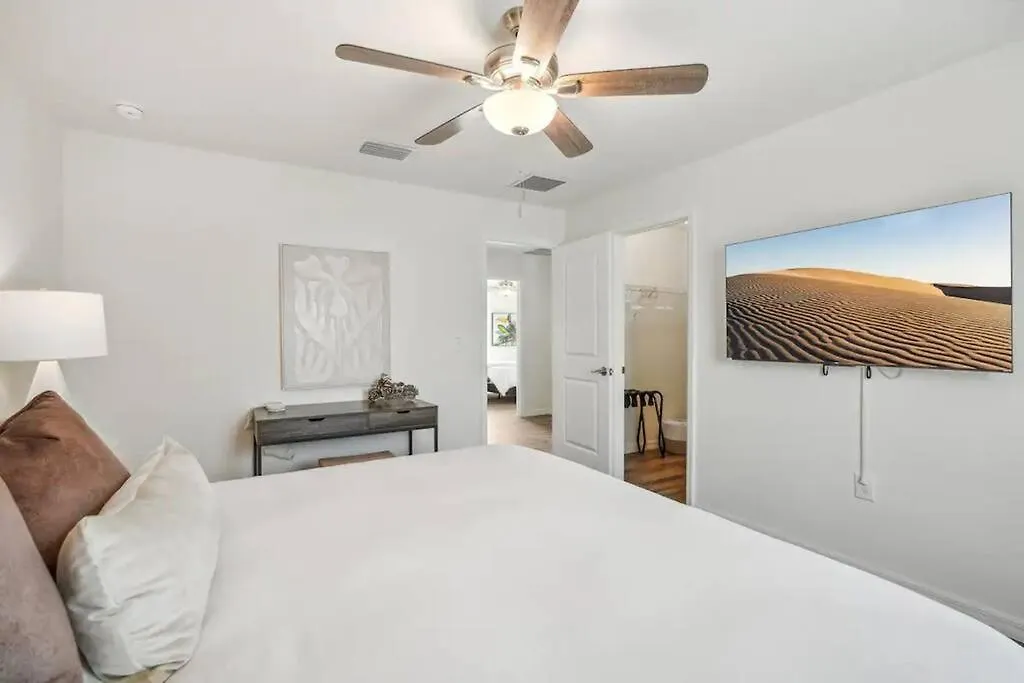 Cape House With Pool, Fire Pit And Private Backyard! 4 King Beds! * 珊瑚角
