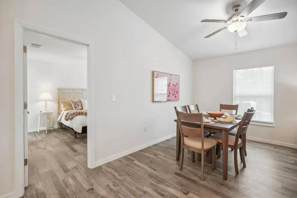 Cape House With Pool, Fire Pit And Private Backyard! 4 King Beds! 度假居 珊瑚角