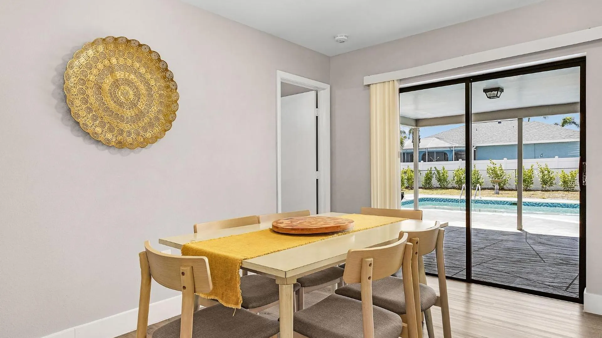 Holiday home New! Tropical Home: Private Heated Pool