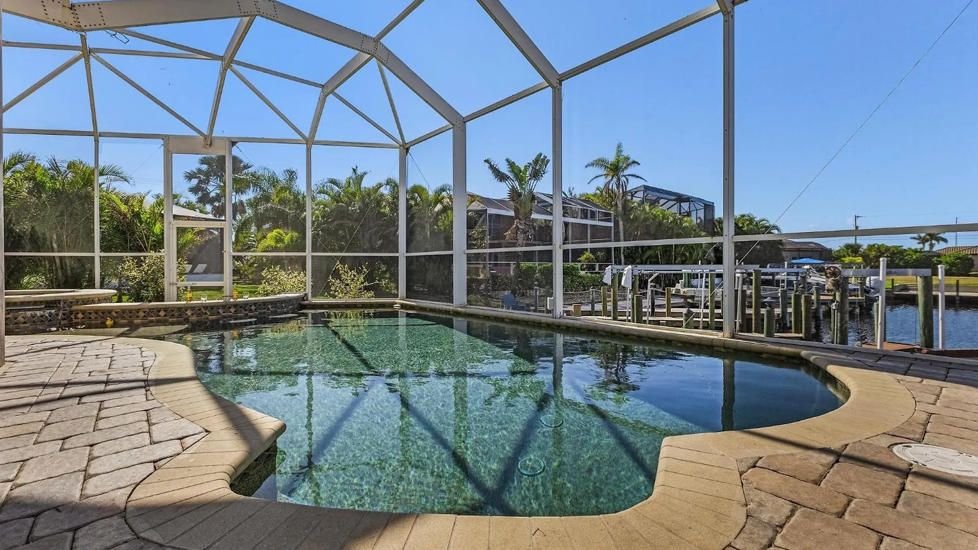 Stunning Luxury! Gulf Access, Pool Table - Harbour Haven - Roelens Holiday home Cape Coral