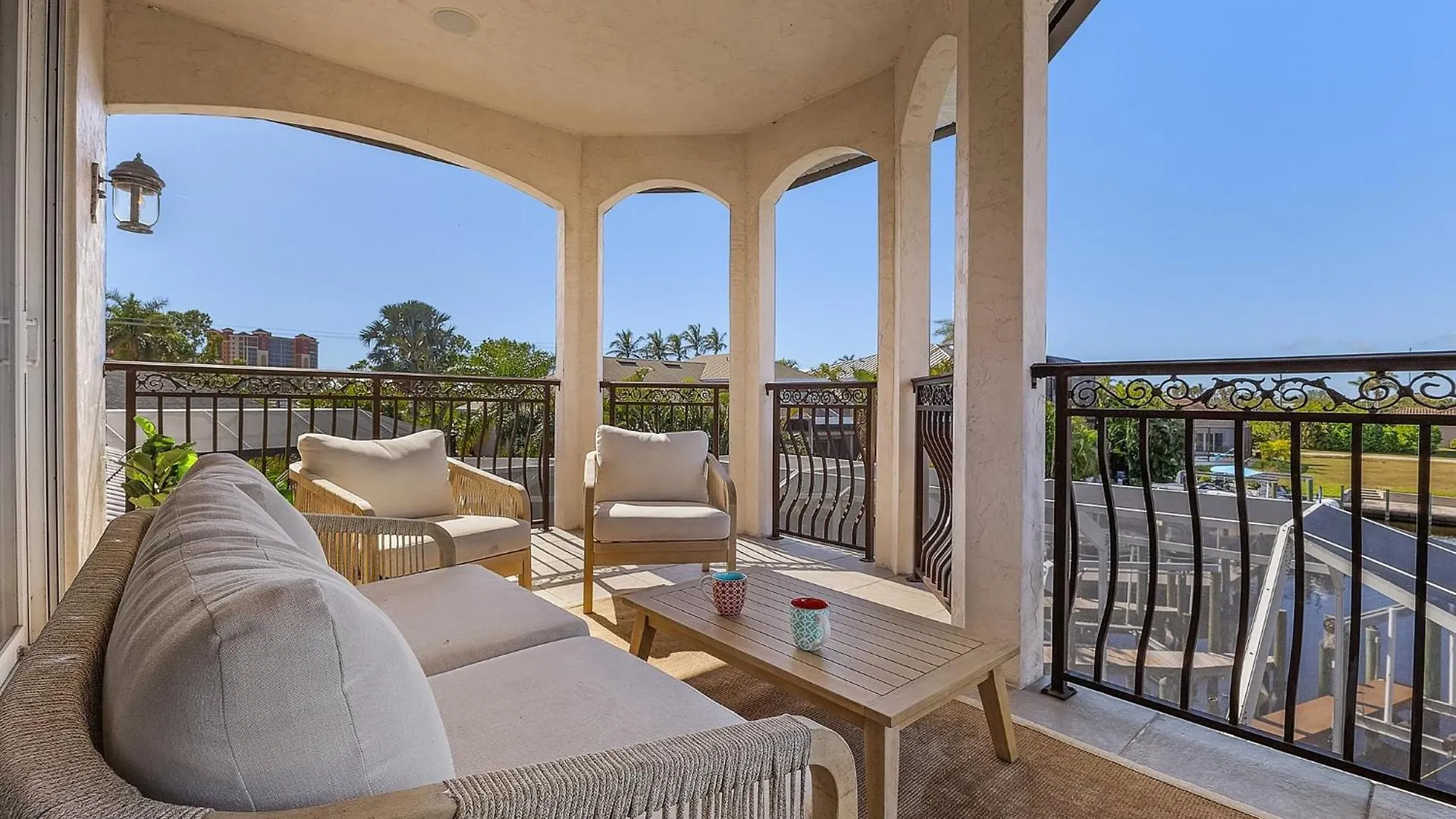 Stunning Luxury! Gulf Access, Pool Table - Harbour Haven - Roelens Cape Coral