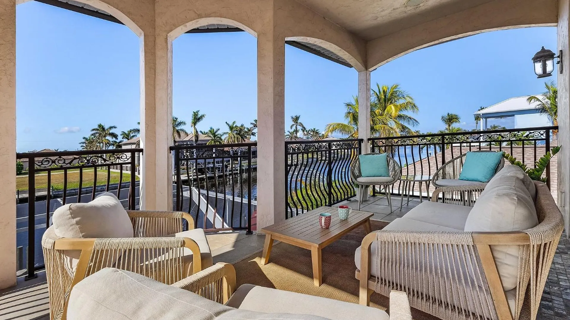 Holiday home Stunning Luxury! Gulf Access, Pool Table - Harbour Haven - Roelens