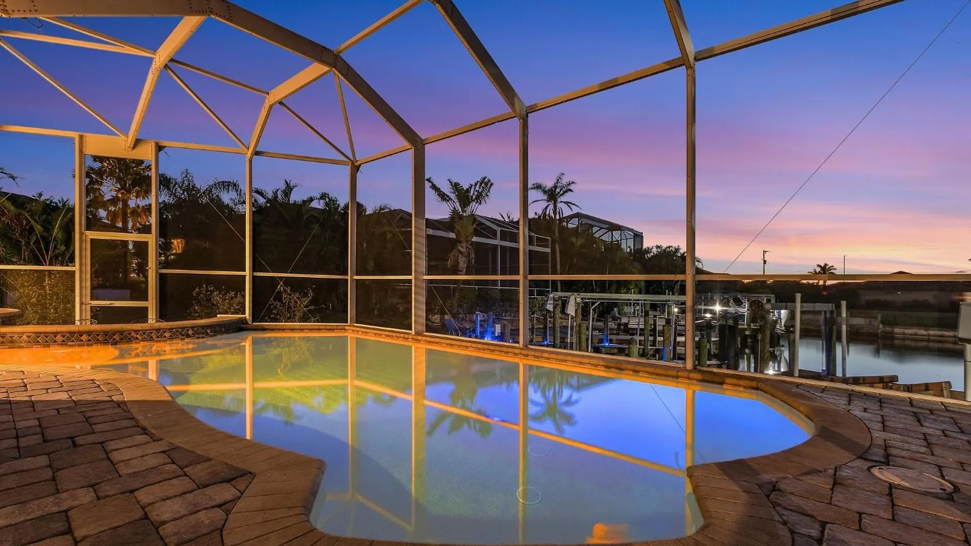 Stunning Luxury! Gulf Access, Pool Table - Harbour Haven - Roelens
