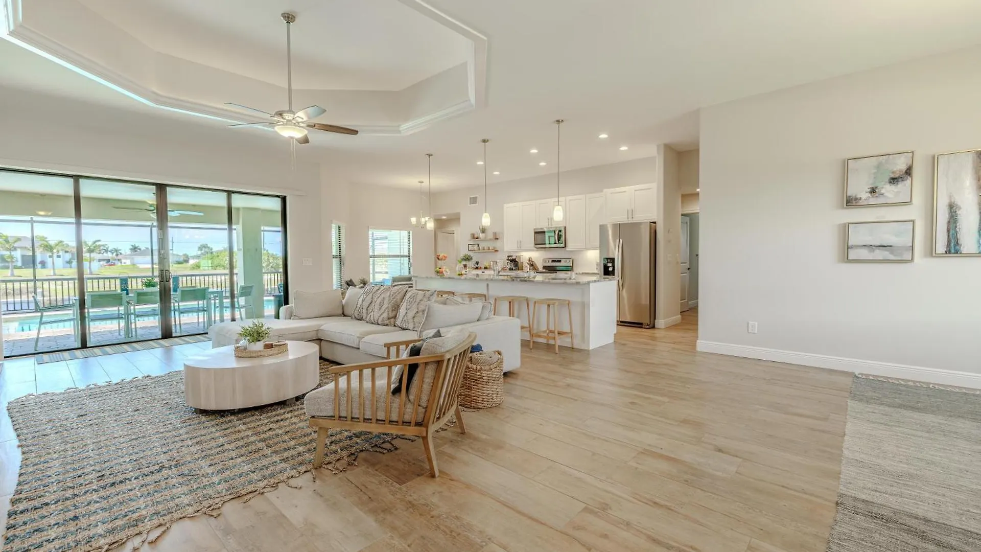 Sun Soaked Holiday home Cape Coral
