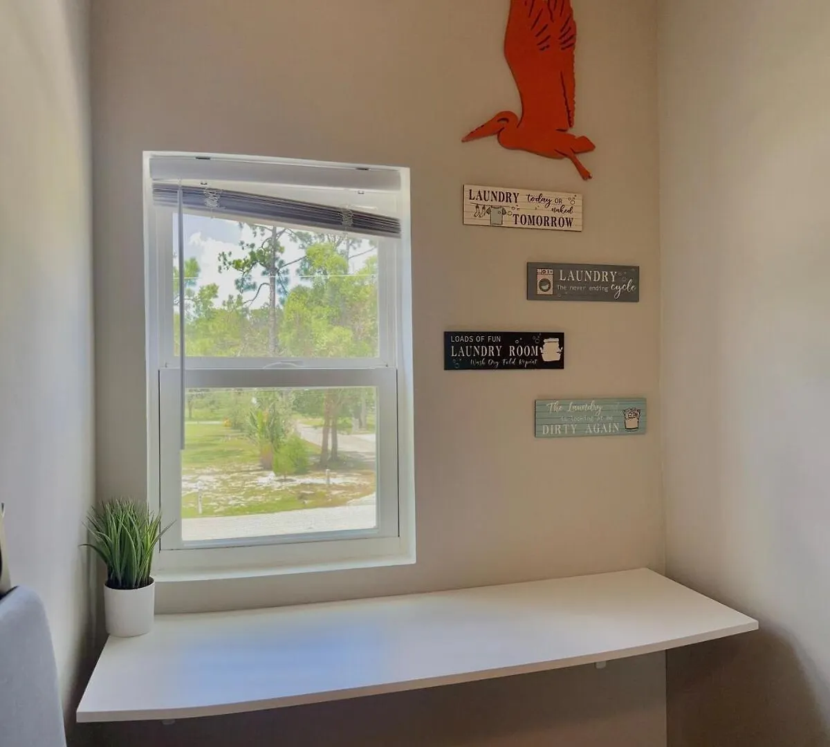 Lovelee Cozy 2-story Cape Coral