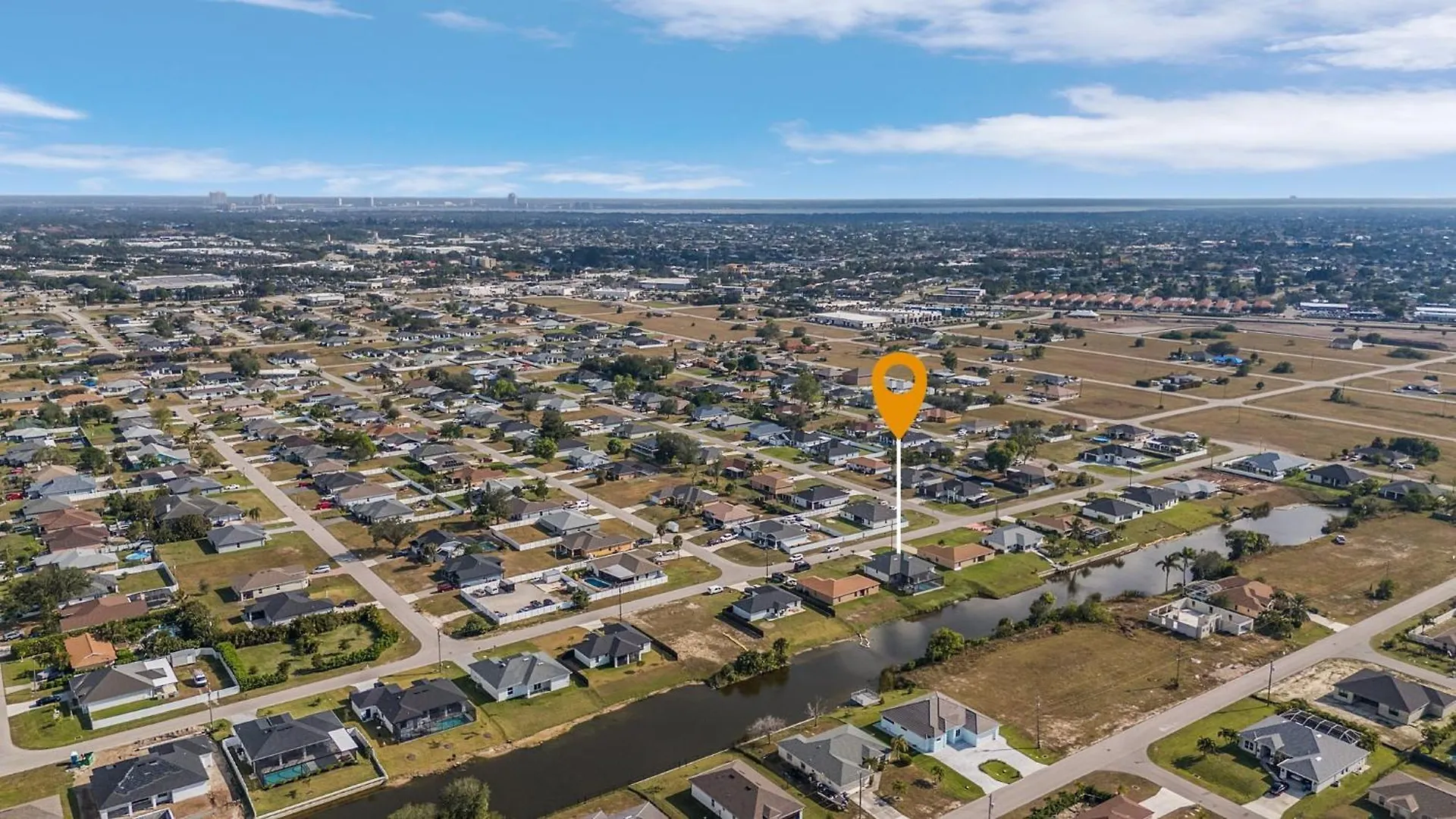 Holiday home Brand New & Luxurious, Sunsets, Heated Pool & - Palm Breeze - Roelens Cape Coral