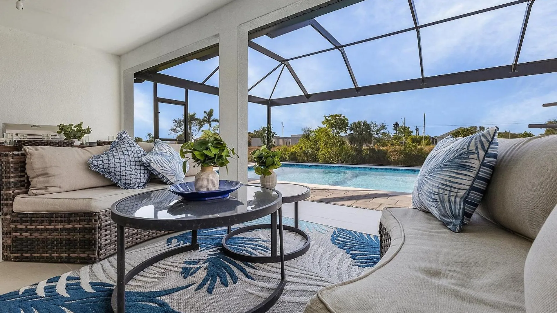 Brand New & Luxurious, Sunsets, Heated Pool & - Palm Breeze - Roelens Cape Coral