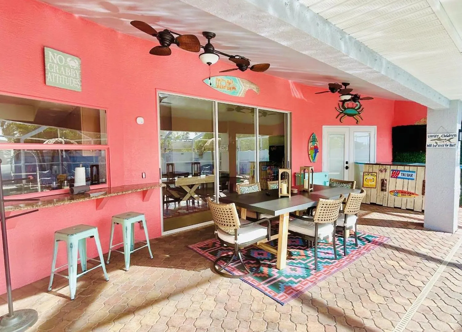 Holiday home Game With Poolside Bar And A Heated Pool With Ping Pong And Putting *