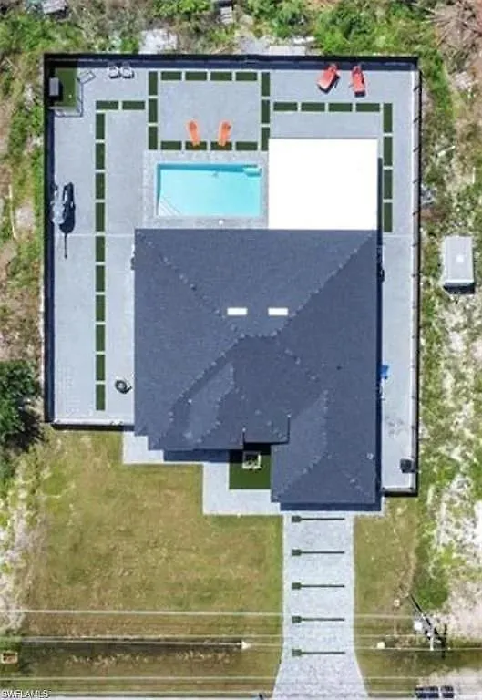 Spectacular! Pool Table, Heated Saltwater Pool, Amazing Spaces- Celebration House - Roelens Cape Coral