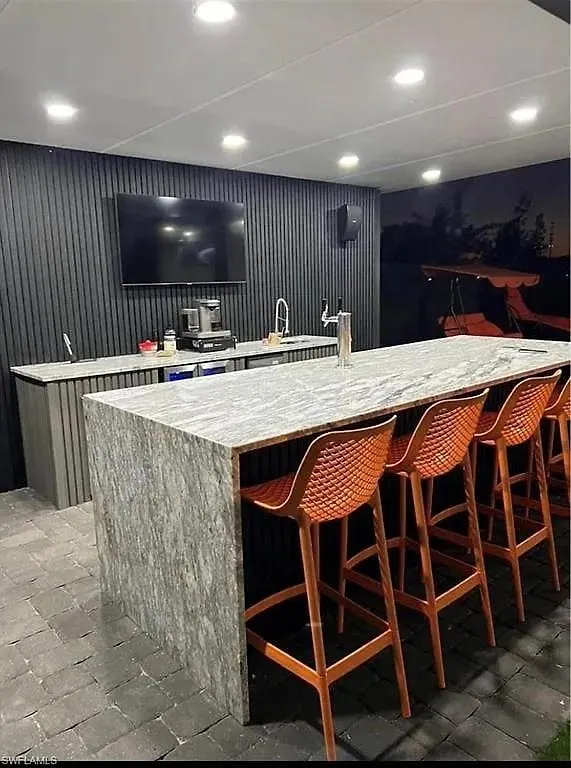 Spectacular! Pool Table, Heated Saltwater Pool, Amazing Spaces- Celebration House - Roelens * Cape Coral