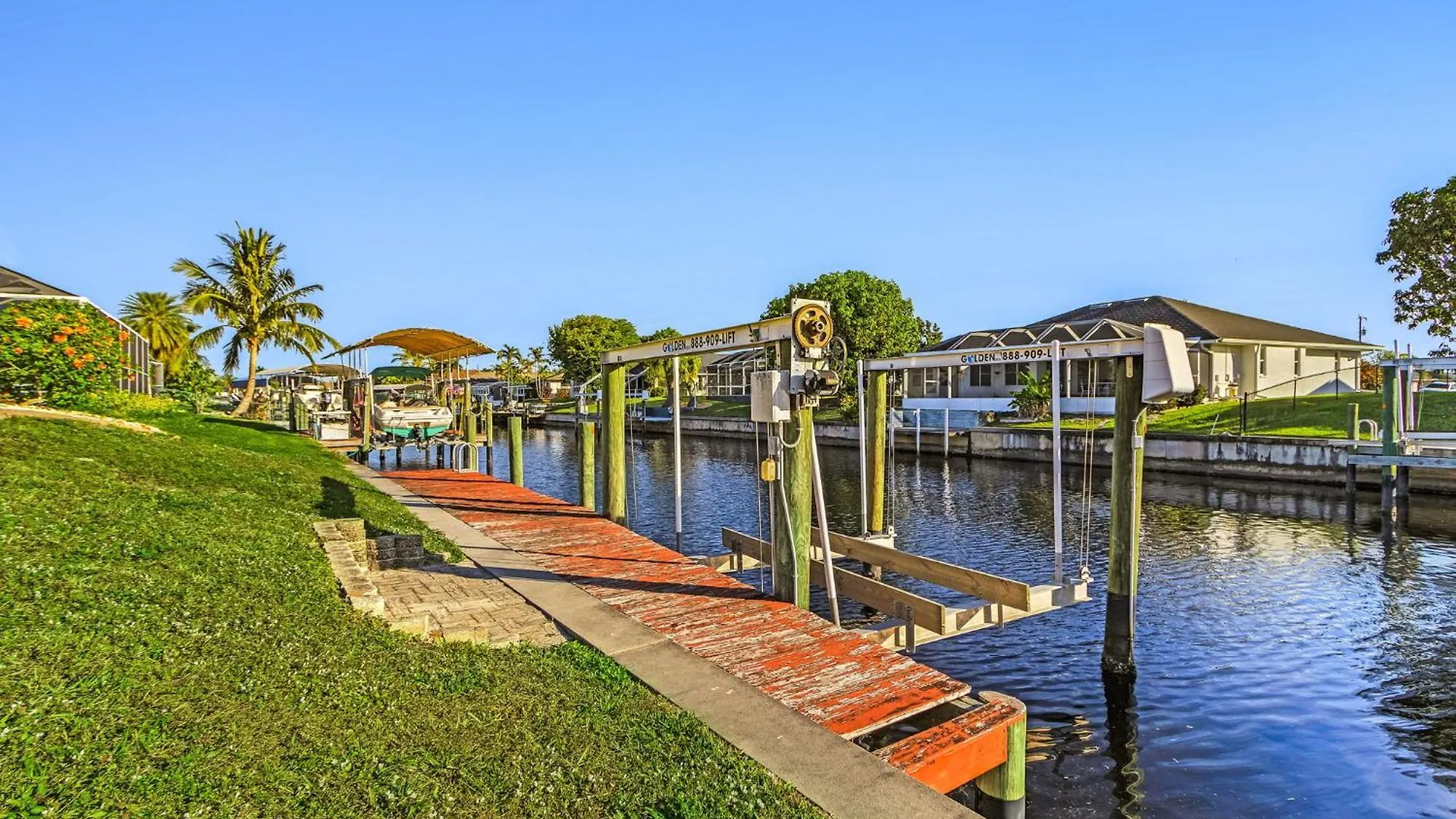 Lady Maria * Cape Coral