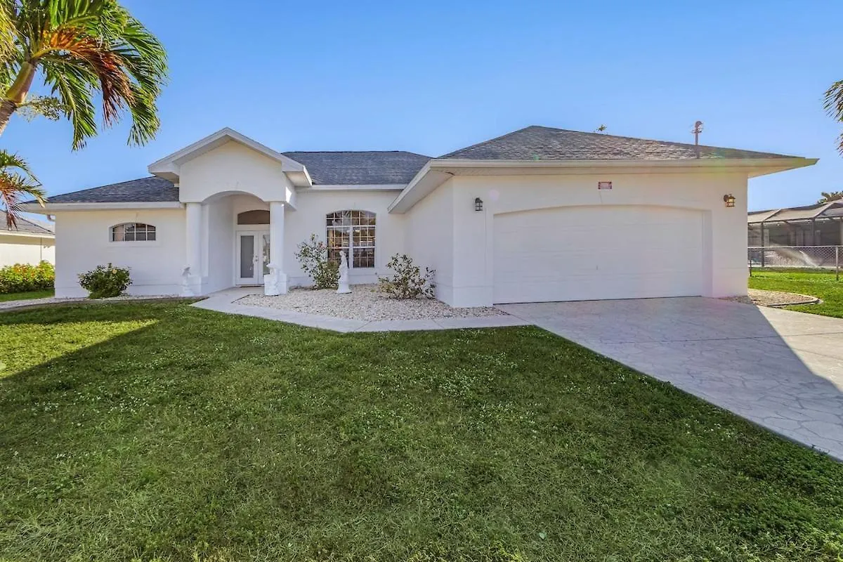 Lady Maria * Cape Coral