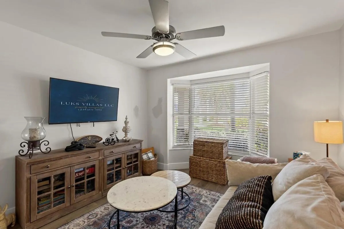 Charming Gulf Access * Cape Coral