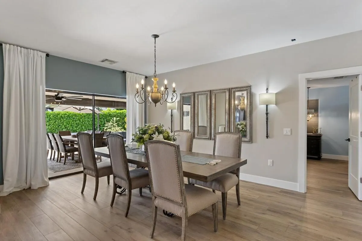 Charming Gulf Access Cape Coral