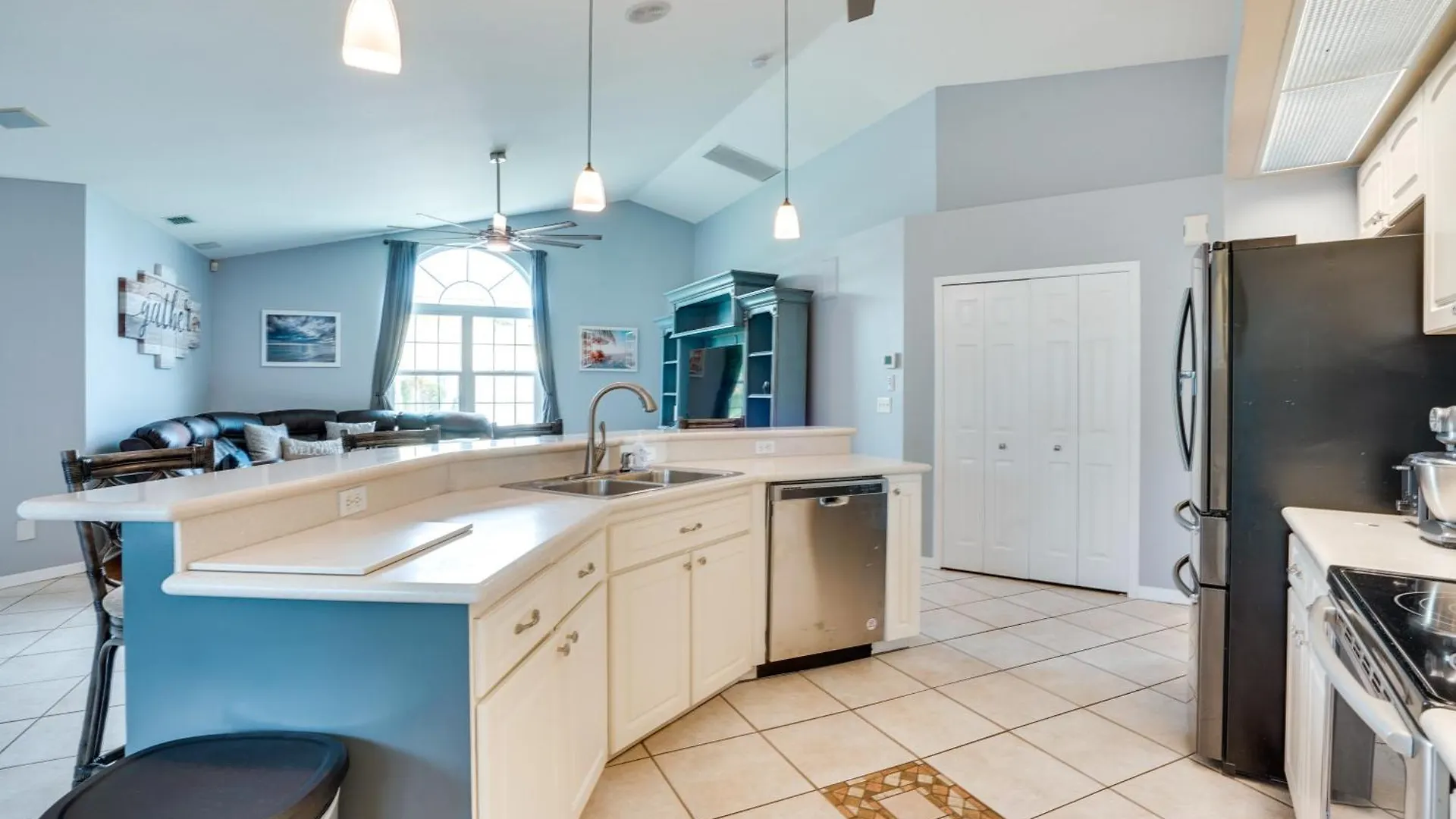 Holiday home Stunning Getaway With Patio And Yard! Cape Coral