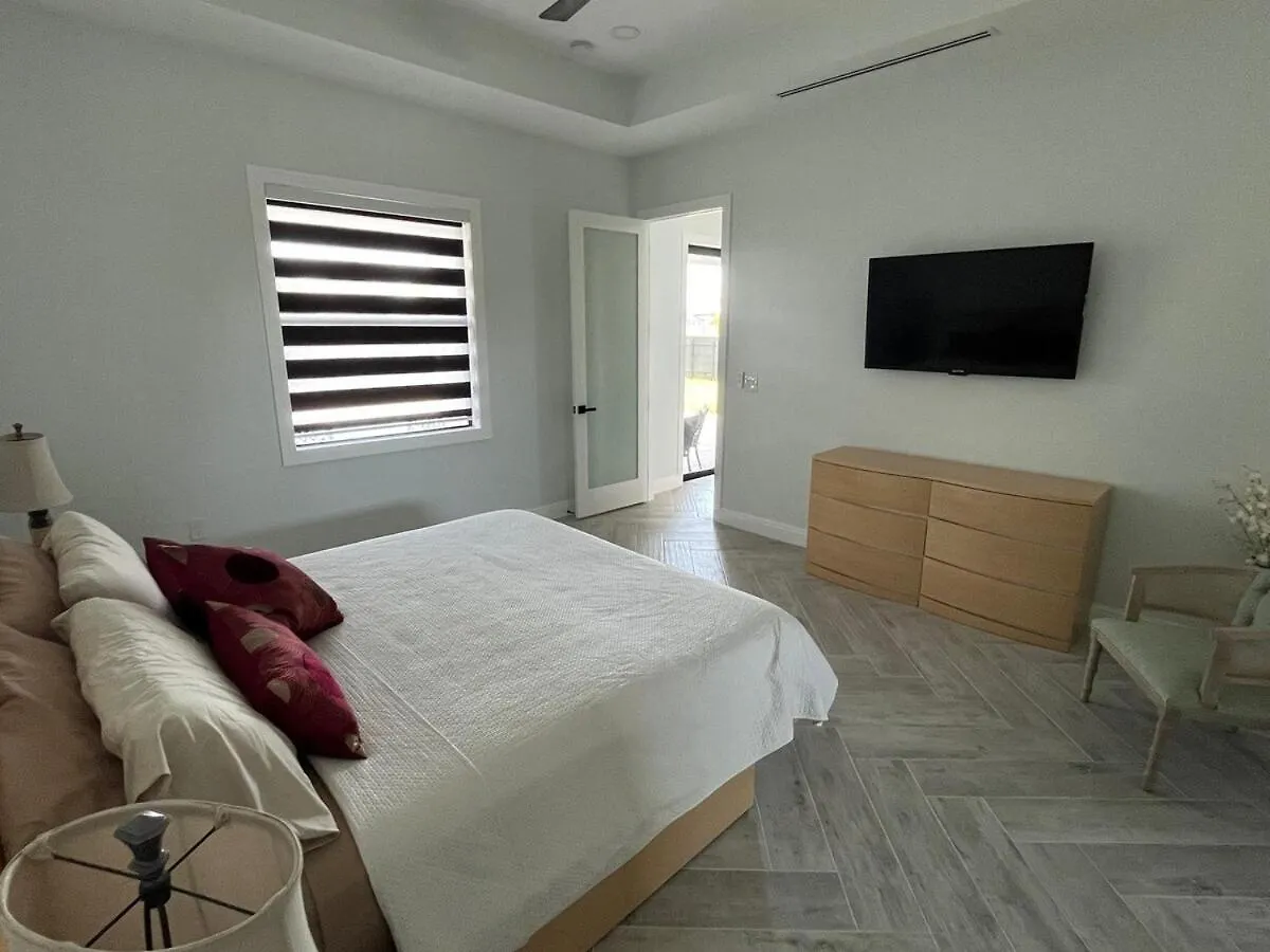Cape Villa *