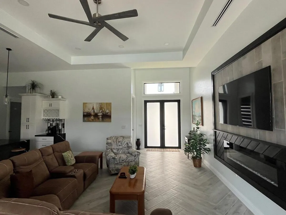 Villa Cape Cape Coral