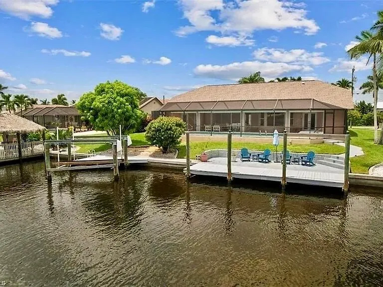 Villa Oasis Direct Gulf Access Cape Coral