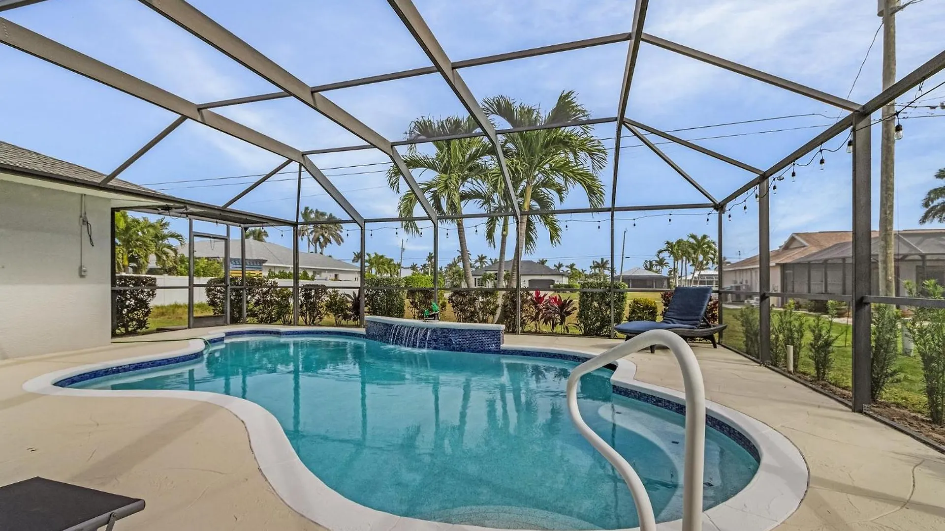 Casa Colada, A Modern 4-bedroom Retreat *