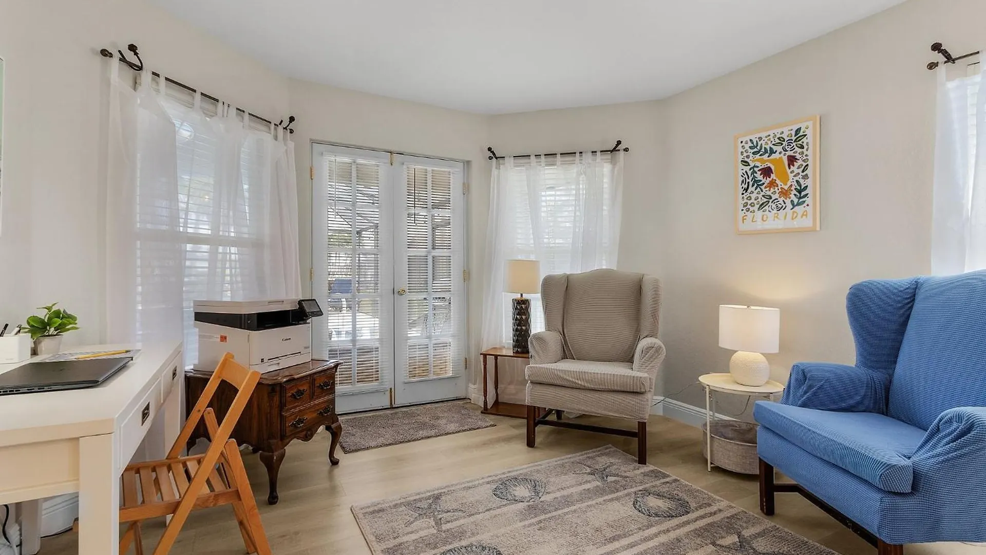 Casa Colada, A Modern 4-bedroom Retreat Cape Coral