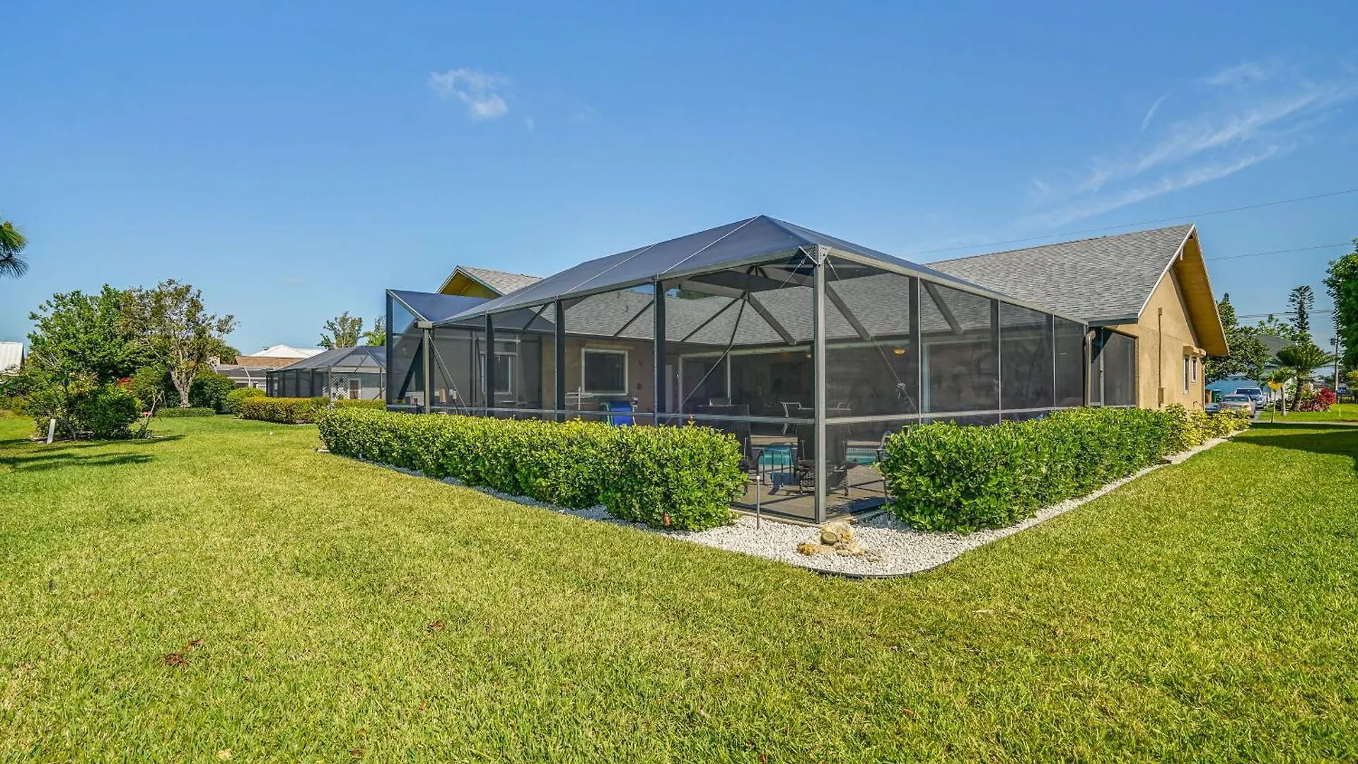 Retreat On Golf Course With Private Pool! * Cape Coral