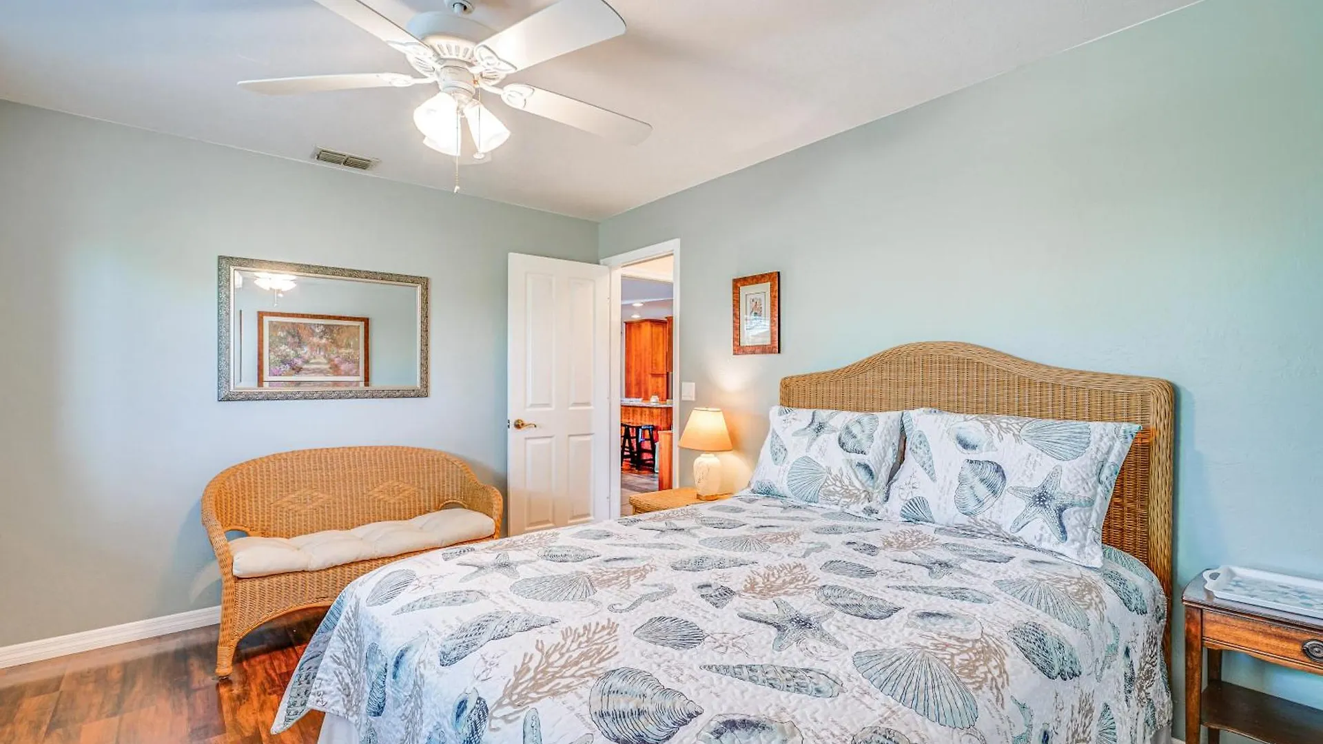 Retreat On Golf Course With Private Pool! Cape Coral