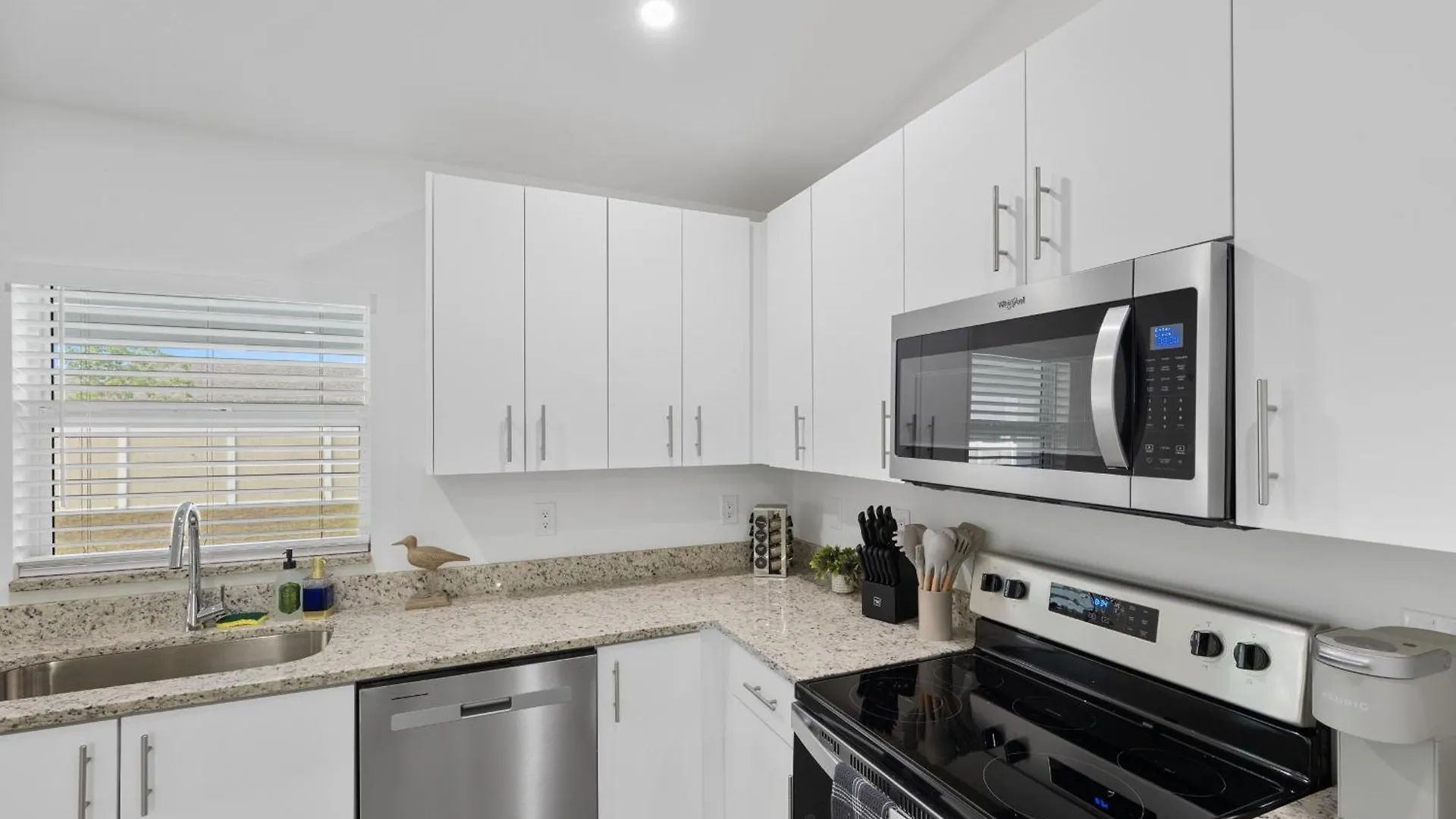 Elegant Newly Built Vacation Cape Coral