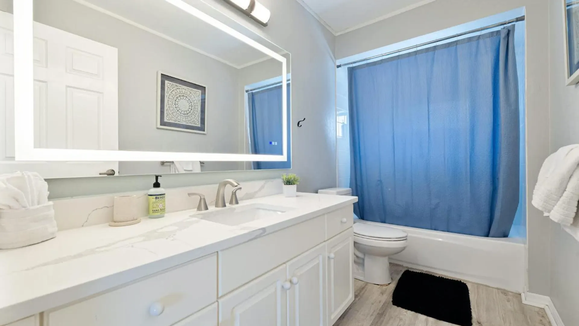 Endless Summer Retreat Jacuzzi 3kingbed Airhockey Holiday home Cape Coral