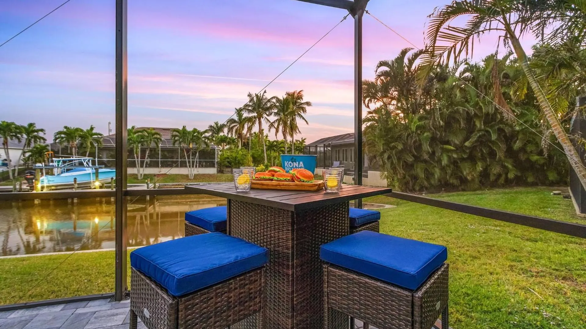 Water Views, Relaxation, Heated Pool - Ocean Vibes - Roelens * Cape Coral
