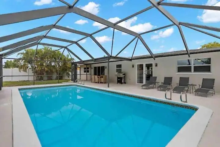 Adventure Awaits! Heated Pool And Pet-friendly - Casa Coronado - Roelens * Cape Coral