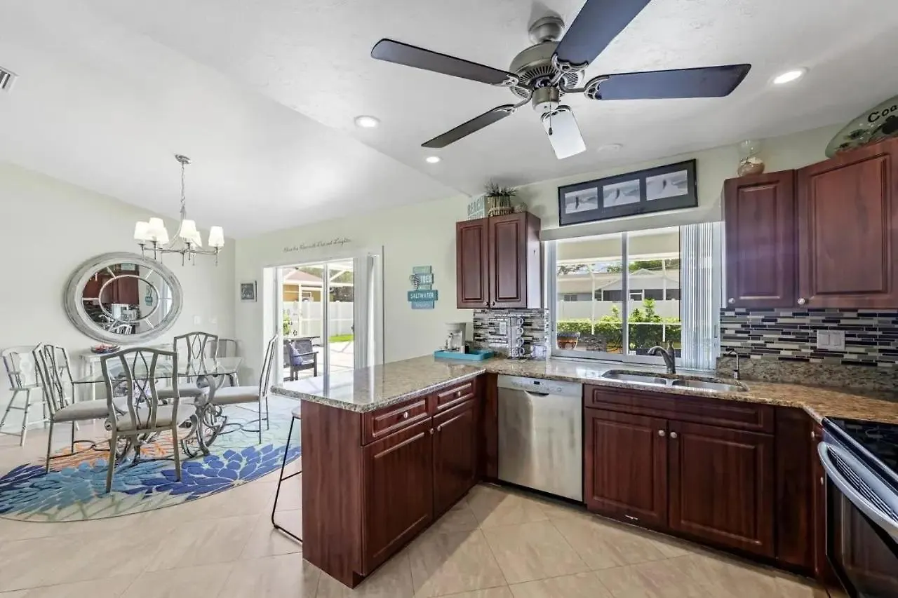 Adventure Awaits, Heated Pool & Hot Tub - Cowboy - Roelens * Cape Coral