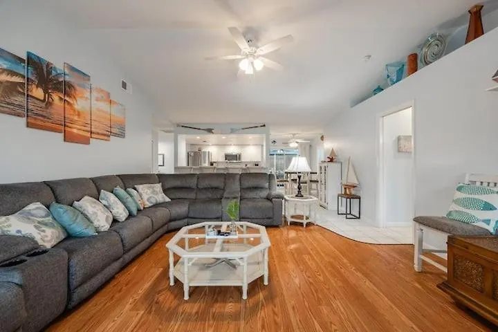 Calypso Cove Of Cape Coral!