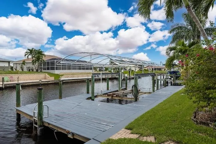 Calypso Cove Of Cape Coral! * Cape Coral