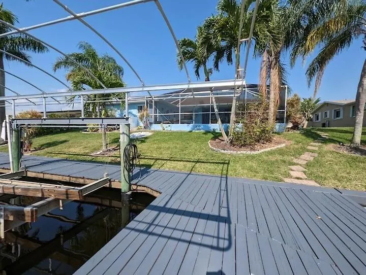 Calypso Cove Of Cape Coral! Holiday home *