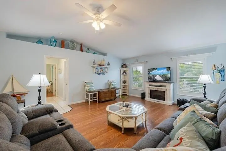 Calypso Cove Of Cape Coral! Holiday home