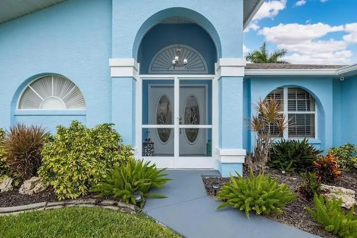 Calypso Cove Of Cape Coral! Holiday home Cape Coral