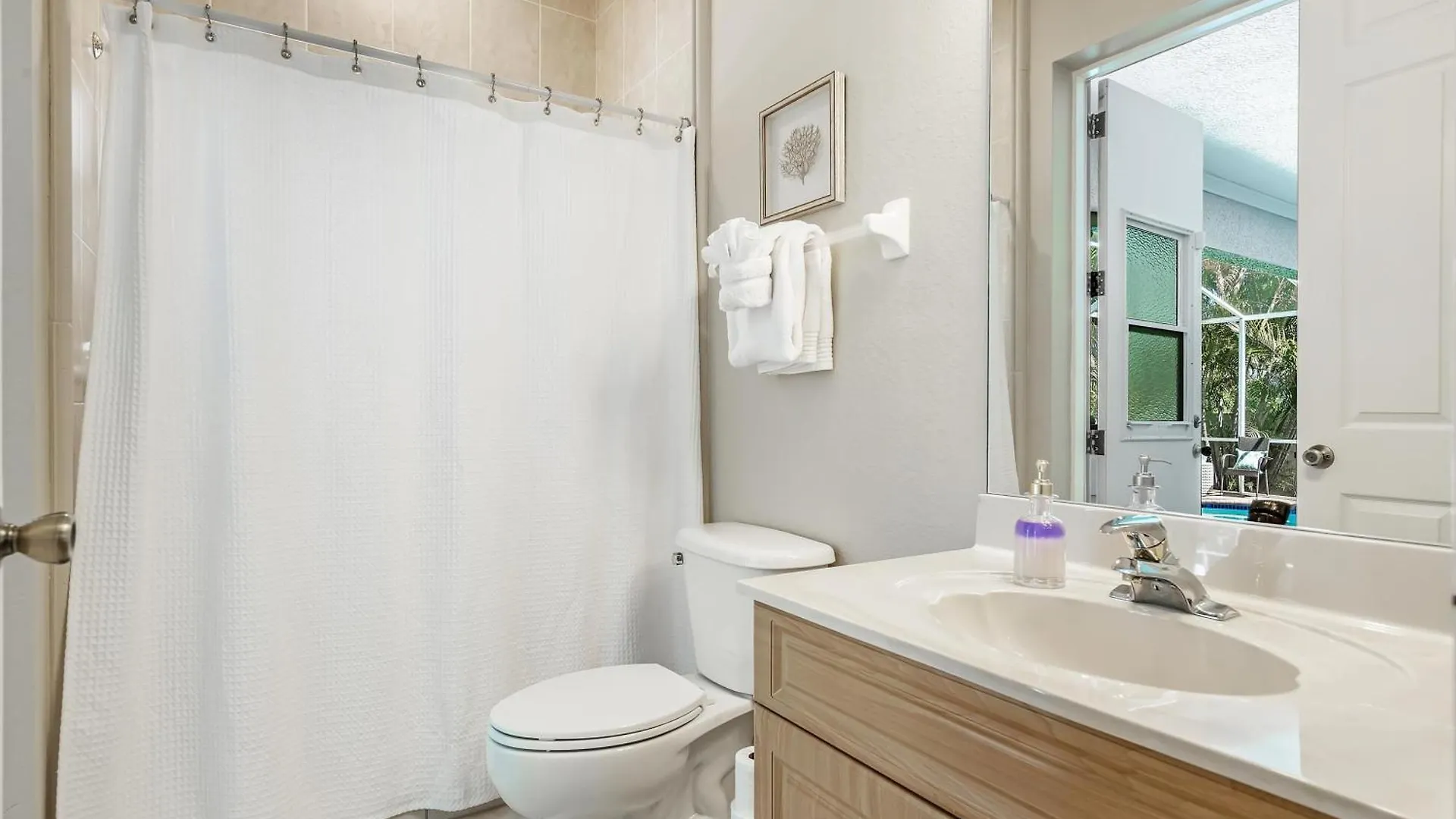 Fully-fenced Electric-heated Oversized Pool With Lots Of Privacy - * Cape Coral