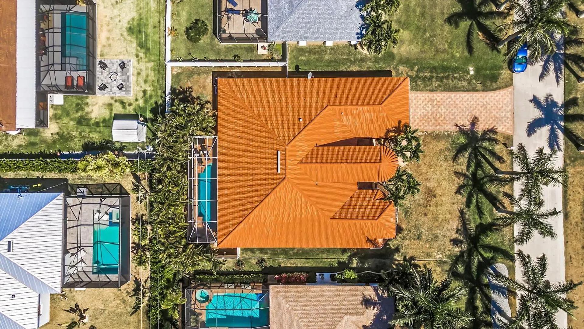 Fully-fenced Electric-heated Oversized Pool With Lots Of Privacy - Cape Coral