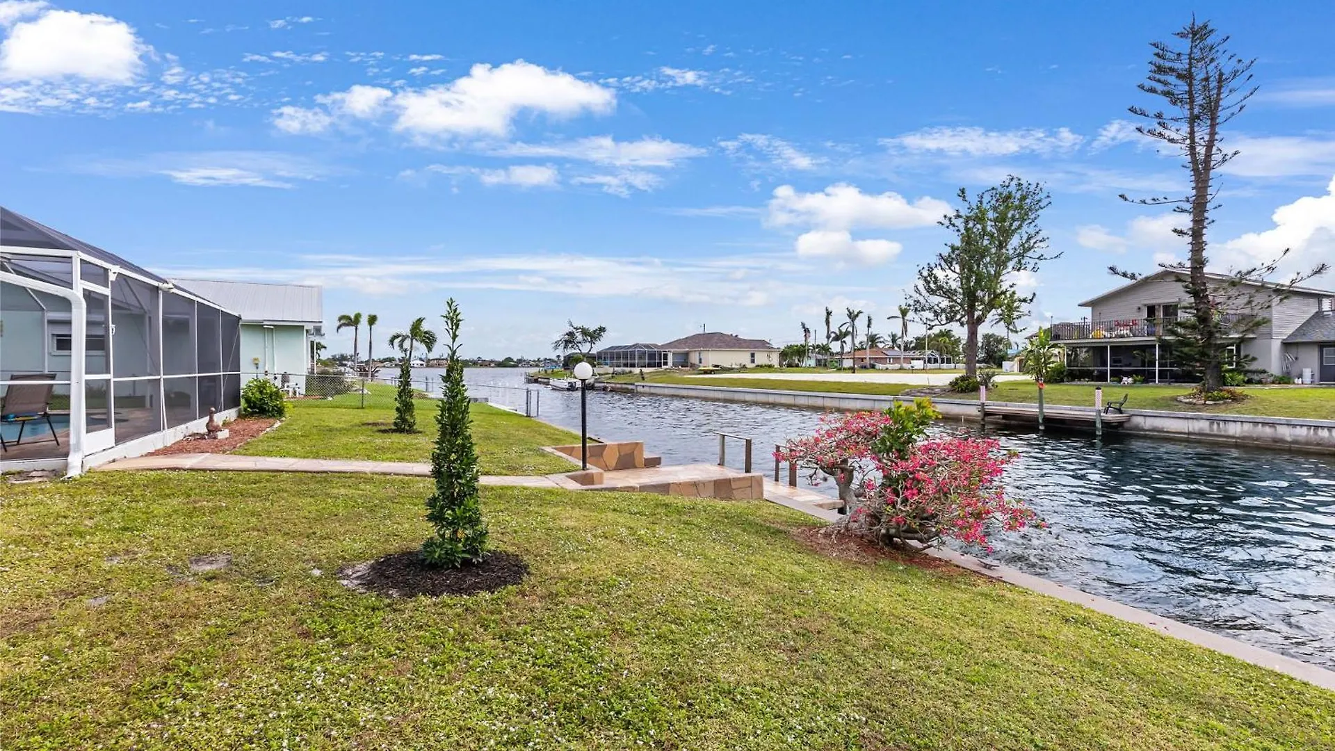Remodeled Electric-heated Pool With Bicycles - Perfect For Families! - Amara