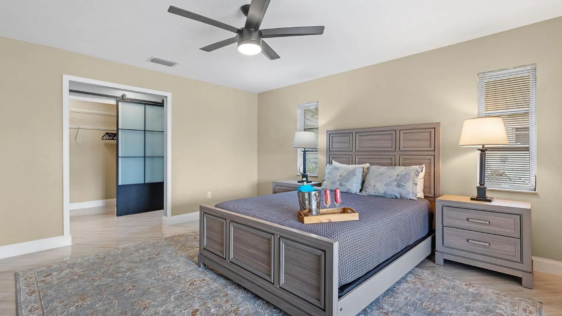 Remodeled Electric-heated Pool With Bicycles - Perfect For Families! - Amara *