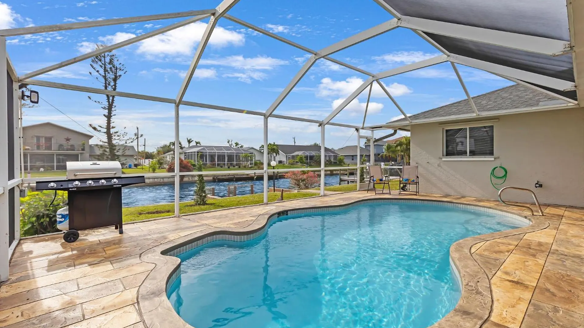 Remodeled Electric-heated Pool With Bicycles - Perfect For Families! - Amara Villa