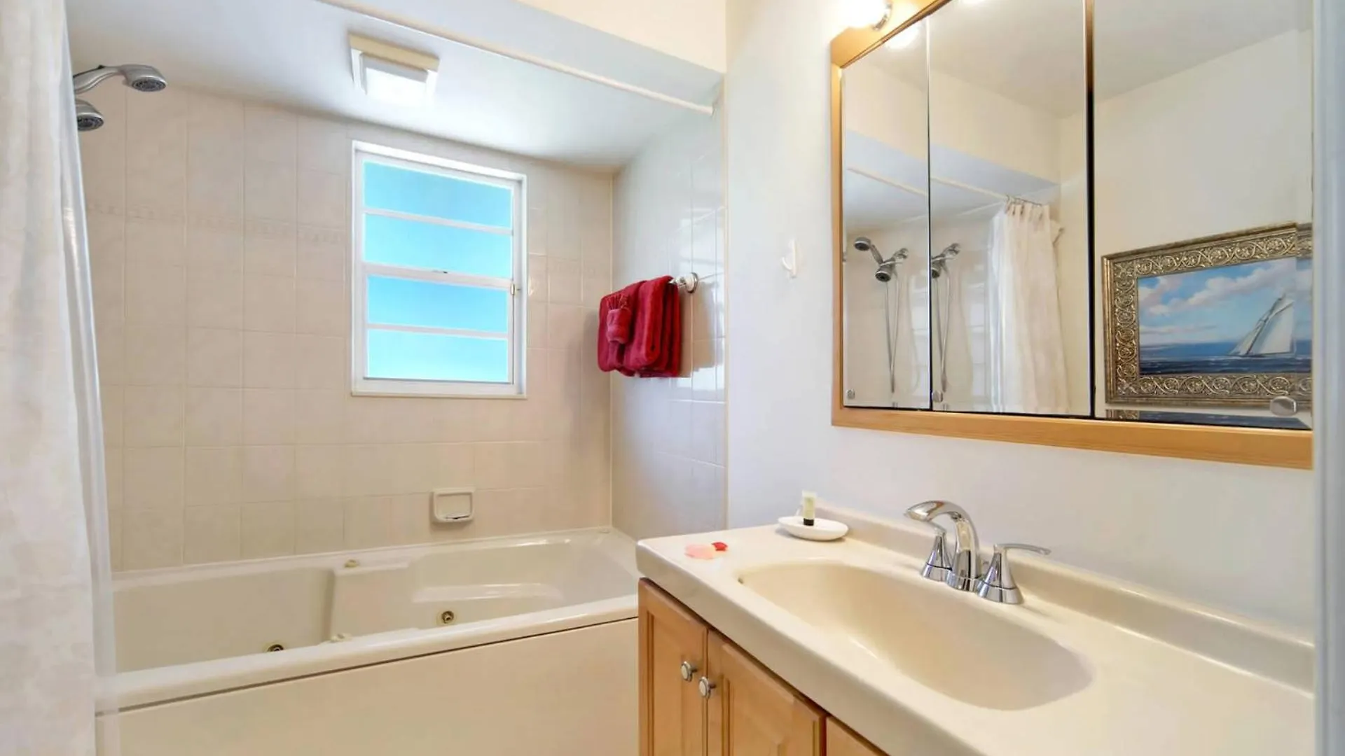 Charming Electric-heated Pool With Southern Exposure - Casa Sunshine Villa Cape Coral