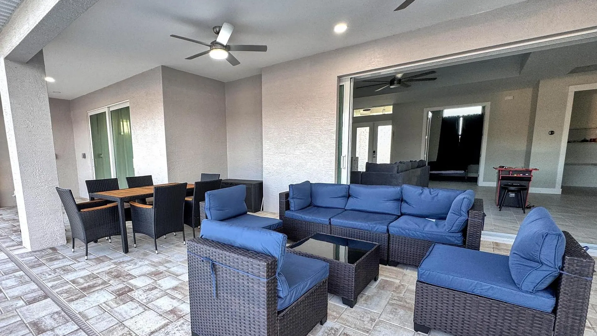 Infinity Oasis - Spectacular View 4-bed Pool House Holiday home *