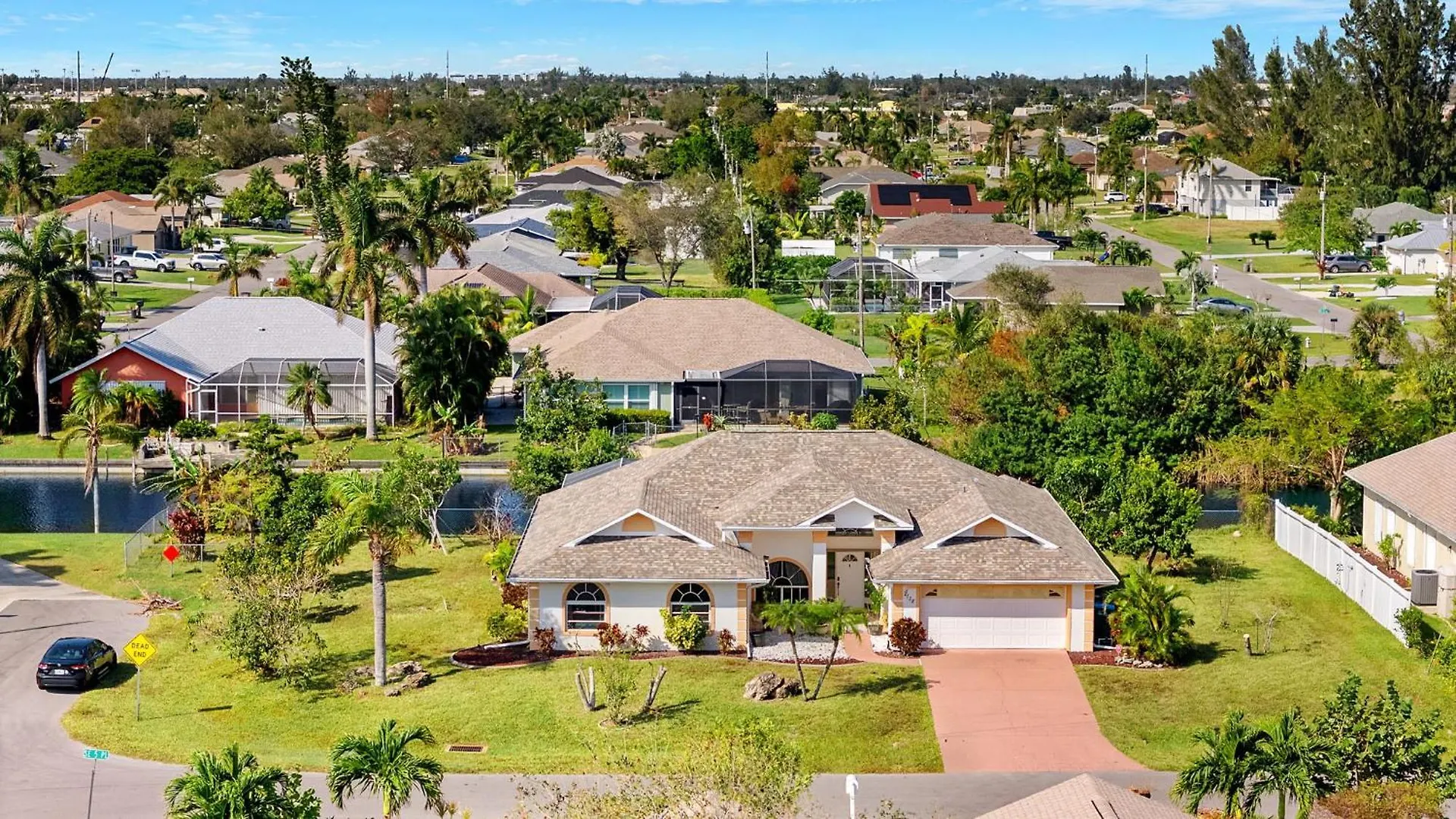 Villa New Listing! Electric-heated Pool On Canal - Dolly