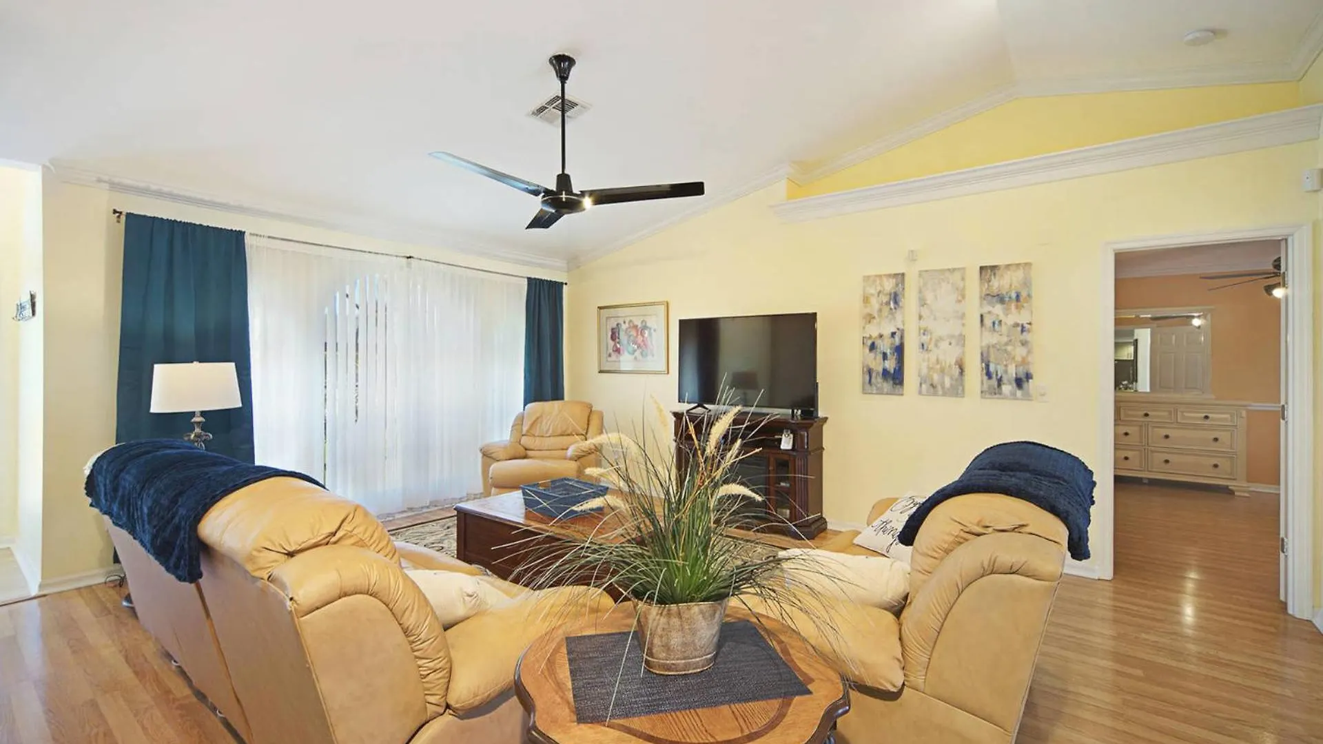 Remodeled Elec-heated Pool With Spa, Western Exposure & Bikes - Valerie Villa Cape Coral